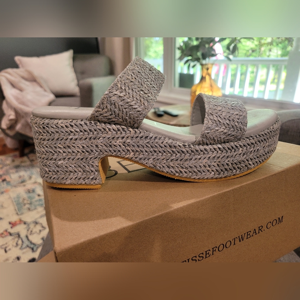 Beach by Matisse platform sandals 10 NWT